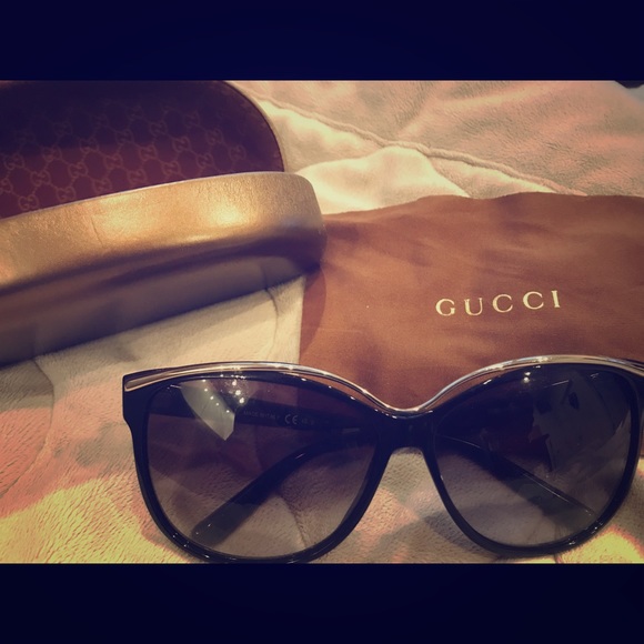 Gucci Accessories - Gucci vintage large frames